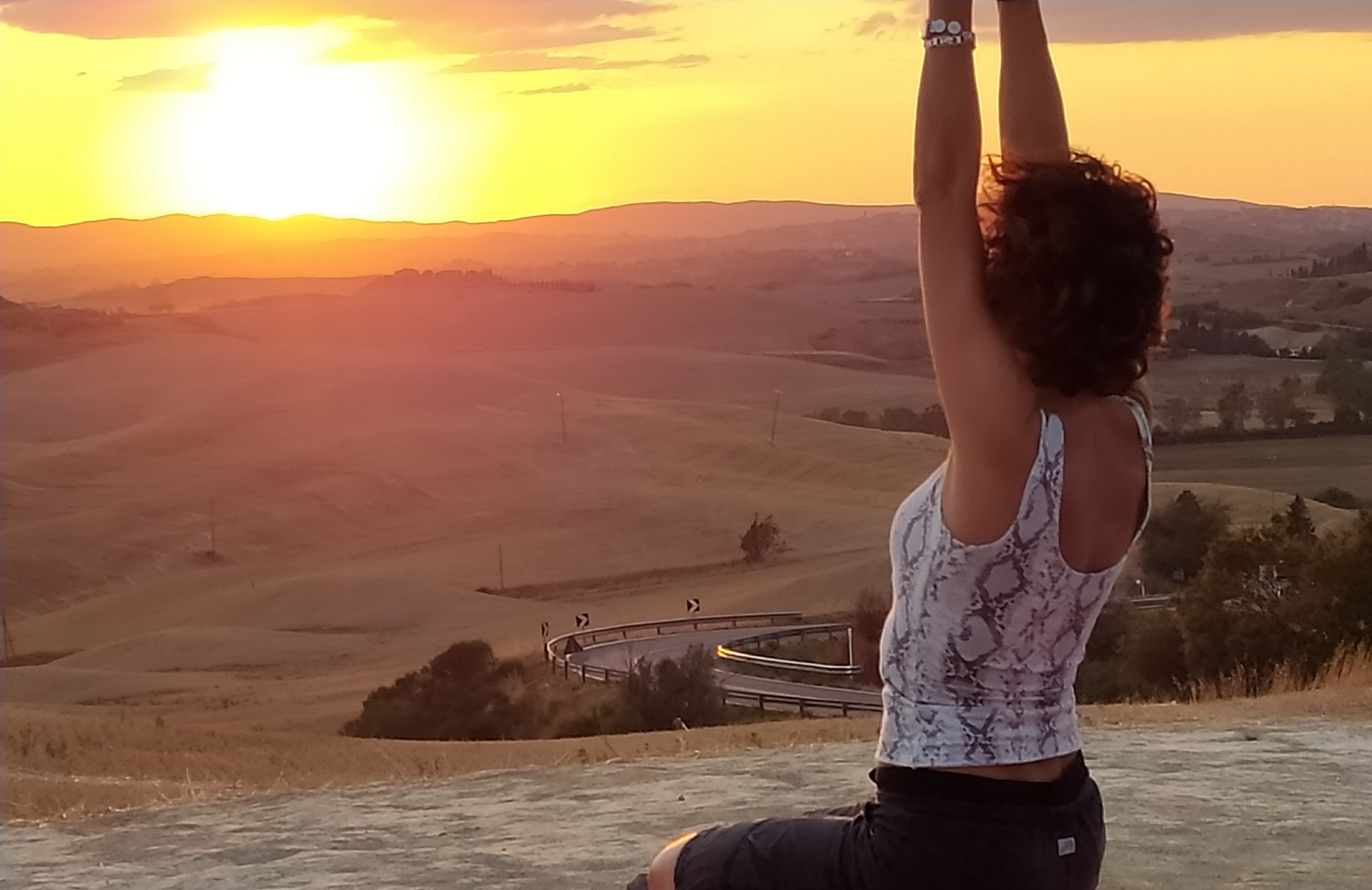 Yoga al tramonto - Kundalini Yoga Siena
