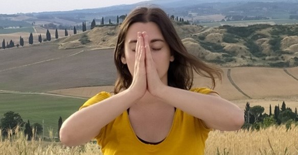 Allievi Yoga all'aperto - Kundalini Yoga Siena